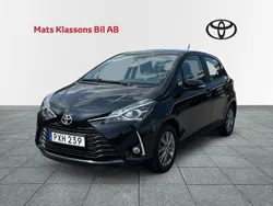 Svart Begagnad 2018 Toyota Yaris Active Halvkombi | 119 000 kr (Marknadspris)