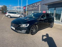 Svart Begagnad 2015 Volvo V60 Summum Kombi | 164 900 kr (Lite dyr)