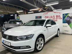 Vit Begagnad 2015 VW Passat GT Sedan | 134 900 kr (Dyr)