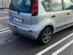 Silver Begagnad 2010 Nissan Note Minibuss | 18 500 kr (Bra pris)