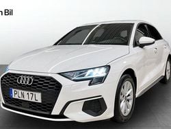 Vit Begagnad 2023 Audi A3 Sportback Proline Halvkombi | 254 000 kr (Marknadspris)