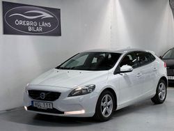 Vit Begagnad 2015 Volvo V40 Kinetic Kombi | 84 900 kr (Bra pris)