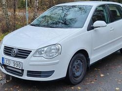 Vit Begagnad 2006 VW Polo Comfortline Halvkombi | 24 900 kr (Marknadspris)