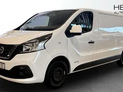 Vit (white) Begagnad 2017 Nissan NV300 Van | 168 625 kr (Marknadspris)