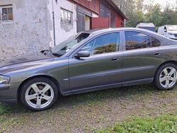 Grå Begagnad 2004 Volvo S60 Sedan | 15 000 kr (Bra pris)