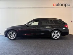 Svart Begagnad 2015 BMW 318 Sport Line Kombi | 129 900 kr (Marknadspris)