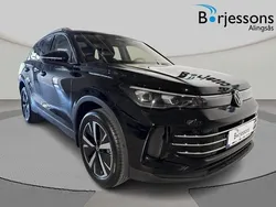 Svart Ny 2025 VW Tiguan Elegance SUV | 619 900 kr (Dyr)