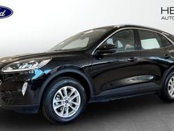 Svart (black) Begagnad 2021 Ford Kuga Titanium SUV | 269 900 kr (Marknadspris)