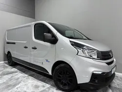 Grå Begagnad 2016 Fiat Talento Van | 134 900 kr (Marknadspris)