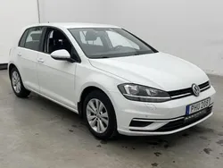 Vit Begagnad 2017 VW Golf VII Halvkombi | 149 999 kr (Marknadspris)