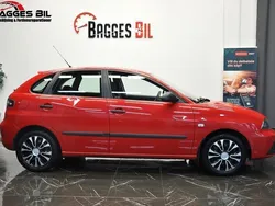 Röd Begagnad 2008 Seat Ibiza Halvkombi | 35 900 kr (Marknadspris)