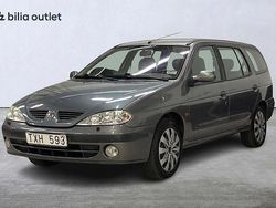 Mörkgrå Begagnad 2002 Renault Mégane GrandTour Kombi | 14 900 kr (Marknadspris)