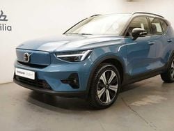 Blå Begagnad 2022 Volvo XC40 Plus SUV | 344 500 kr