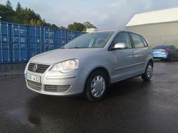 Silver Begagnad 2006 VW Polo Halvkombi | 32 000 kr (Marknadspris)