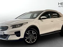 Vit (white) Begagnad 2022 Kia XCeed Advance SUV | 234 900 kr (Marknadspris)