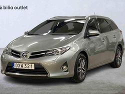 Grå Begagnad 2015 Toyota Auris Touring Sports Kombi | 84 900 kr (Bra pris)