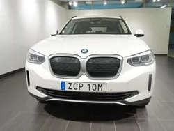 Vit Begagnad 2021 BMW iX3 Shadowline SUV | 399 500 kr (Bra pris)