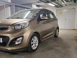 Brun Begagnad 2012 Kia Picanto Comfort Halvkombi | 50 000 kr (Marknadspris)