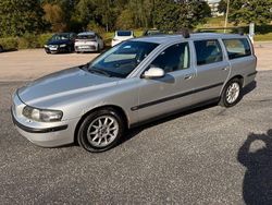 Begagnad 2001 Volvo V70 Kombi | 16 500 kr (Marknadspris)