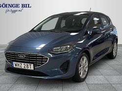 Blå Begagnad 2022 Ford Fiesta Titanium Halvkombi | 179 000 kr (Marknadspris)