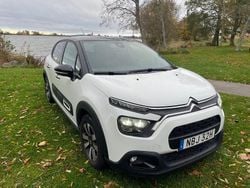 Vit Begagnad 2024 Citroën C3 PureTech Halvkombi | 189 900 kr (Lite dyr)