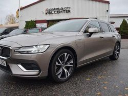 Grå Begagnad 2020 Volvo V60 Inscription Kombi | 329 900 kr (Marknadspris)