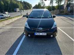 Svart Begagnad 2012 Toyota Prius+ Minibuss | 174 900 kr (Lite dyr)