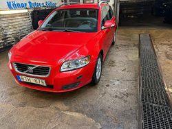 Begagnad 2010 Volvo V50 Kombi | 42 900 kr (Lite dyr)
