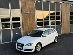 Vit Begagnad 2011 Audi A3 Sportback Attraction Halvkombi | 64 500 kr (Marknadspris)