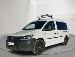 Vit Begagnad 2019 VW Caddy Minibuss | 60 000 kr