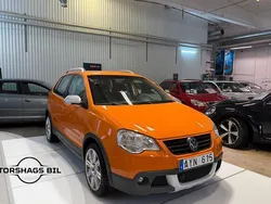 Orange Begagnad 2007 VW Polo Cross Halvkombi | 49 900 kr