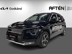 Svart (aurora black pearl) Begagnad 2024 Kia Niro Advance SUV | 459 800 kr (Dyr)