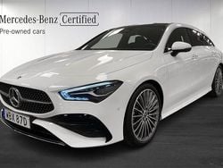 Vit Begagnad 2024 Mercedes CLA200 Shooting Brake AMG Line Premium Kombi | 379 000 kr (Marknadspris)
