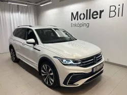 Vit Begagnad 2022 VW Tiguan Allspace R-line SUV | 429 000 kr (Lite dyr)