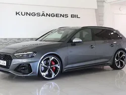 Grå Begagnad 2022 Audi RS4 Design Kombi | 849 900 kr (Dyr)