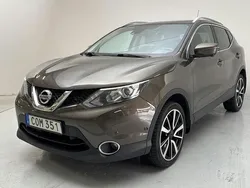 Brun Begagnad 2016 Nissan Qashqai Tekna SUV | 114 800 kr
