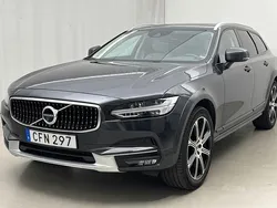 Grå Begagnad 2018 Volvo V90 CC Inscription Kombi | 319 800 kr
