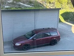 Röd Begagnad 2008 Volvo V70 Kinetic Kombi | 65 000 kr (Marknadspris)