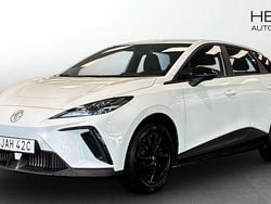 Vit (white) Begagnad 2023 MG MG4 EV Halvkombi | 259 900 kr (Marknadspris)