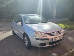 Silver Begagnad 2005 VW Golf IV Trendline Halvkombi | 30 000 kr (Marknadspris)