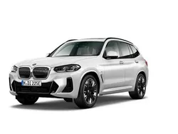 Vit Begagnad 2024 BMW iX3 M Sport SUV | 624 500 kr (Bra pris)