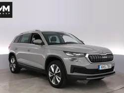 Grå Begagnad 2023 Skoda Kodiaq Style SUV | 388 000 kr (Marknadspris)