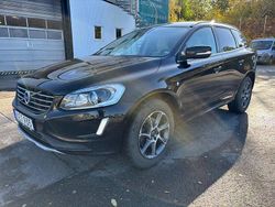 Svart Begagnad 2015 Volvo XC60 Ocean Race SUV | 102 800 kr (Bra pris)