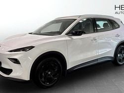Vit (white) Ny 2025 MG MG5 EV Comfort Kombi | 387 990 kr (Dyr)
