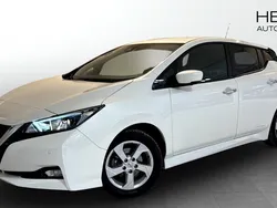 Vit (white) Begagnad 2020 Nissan Leaf Halvkombi | 149 000 kr (Marknadspris)