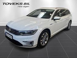 Vit Begagnad 2018 VW Passat GTE Kombi | 224 900 kr (Marknadspris)