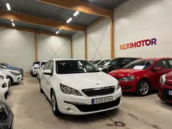 Vit Begagnad 2015 Peugeot 308 Active Kombi | 89 900 kr (Marknadspris)