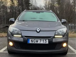 Grå Begagnad 2013 Renault Mégane GrandTour Kombi | 49 499 kr (Marknadspris)