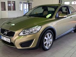 Grön Begagnad 2010 Volvo C30 Kinetic Halvkombi | 69 900 kr (Marknadspris)