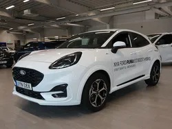 Vit Begagnad 2024 Ford Puma ST-Line SUV | 299 800 kr (Marknadspris)